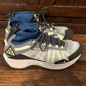 Mens Nike ACG Zoom Terra Zaherra sneakers, size 11. Excellent condition.